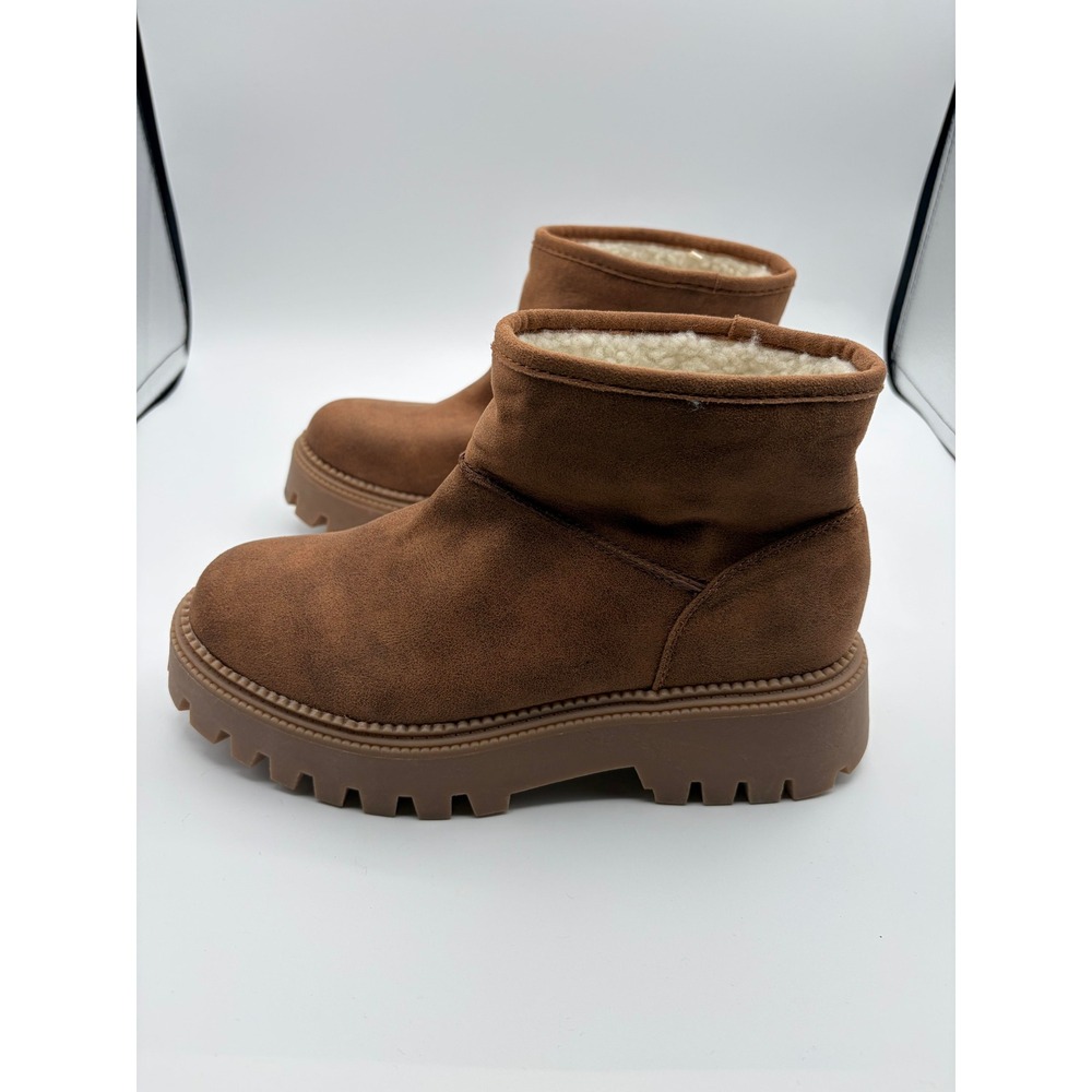 DV Dolce Vita Limone Ankle Boots Womens 8.5 Brown Lug Sole Faux Fur